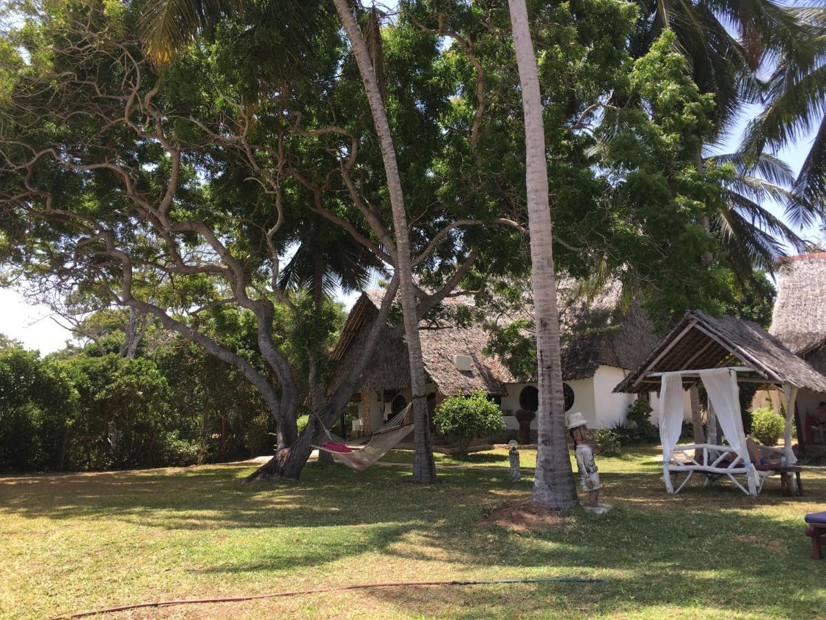 Eleven Pearl Boutique Hotel & Spa Diani Beach Zewnętrze zdjęcie