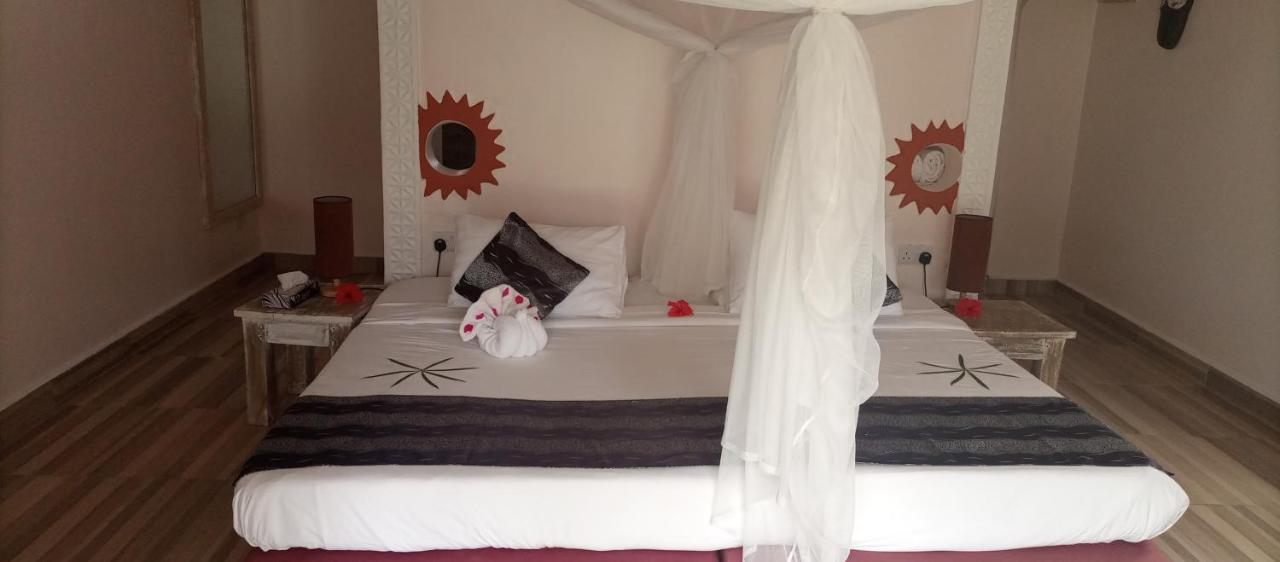 Eleven Pearl Boutique Hotel & Spa Diani Beach Zewnętrze zdjęcie