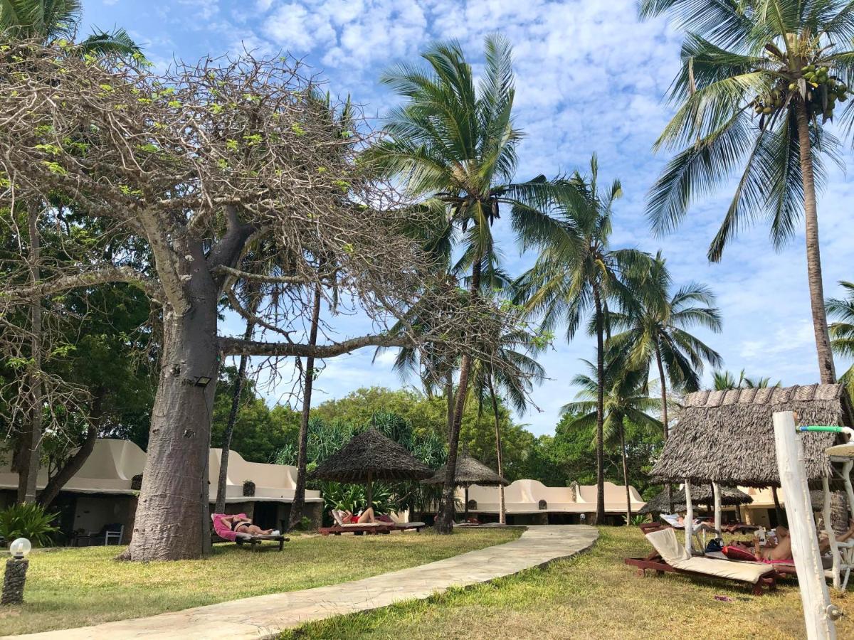 Eleven Pearl Boutique Hotel & Spa Diani Beach Zewnętrze zdjęcie