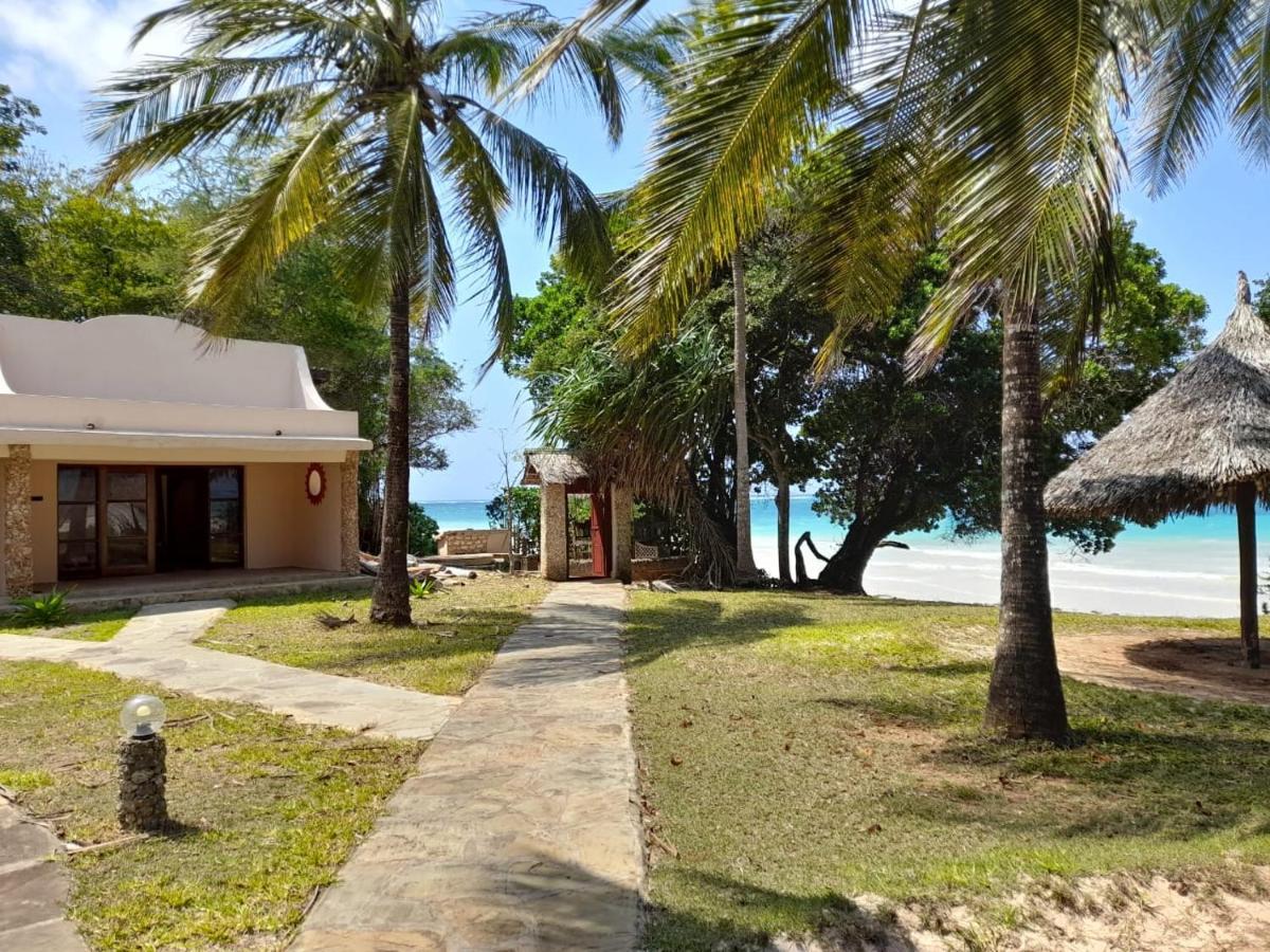 Eleven Pearl Boutique Hotel & Spa Diani Beach Zewnętrze zdjęcie