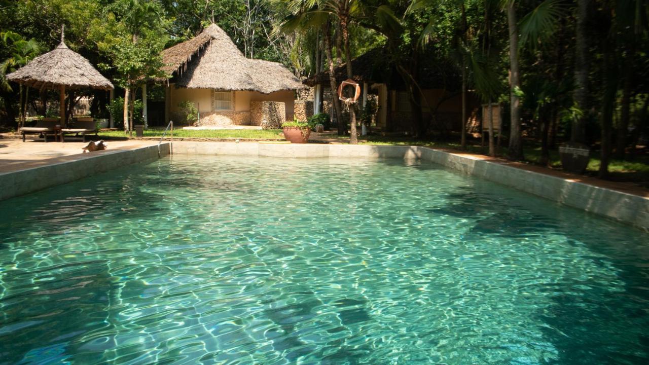 Eleven Pearl Boutique Hotel & Spa Diani Beach Zewnętrze zdjęcie